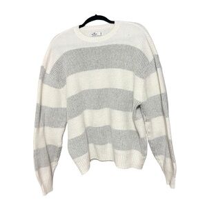 Hollister Off-White Ribbed Knit Sweater